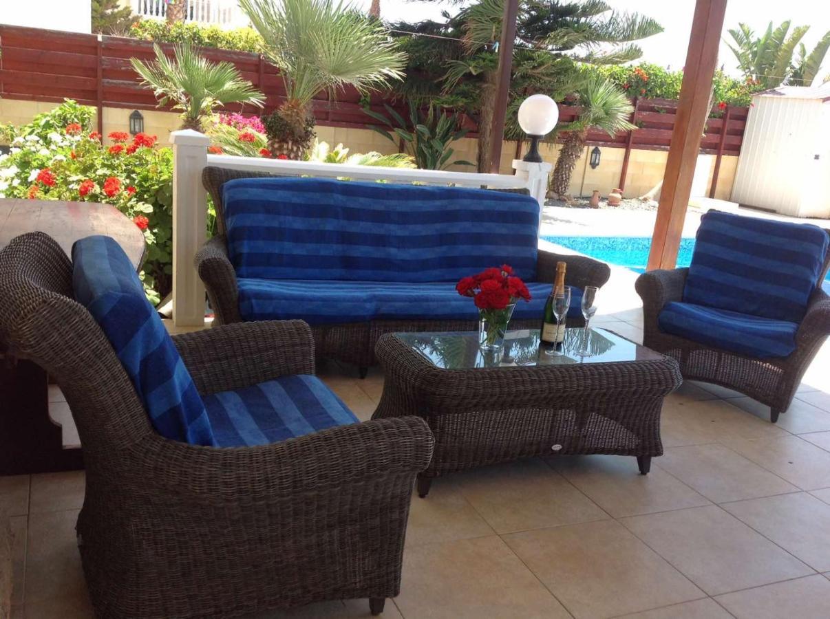 Carolyn Villa Is A Luxury 4-Bedroom Villa With Private Pool In Ayia Napa Bagian luar foto
